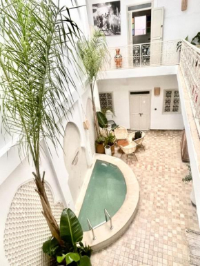 Riad Green Vines